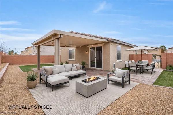 $2,100 | 3728 West Colton Avenue, North Las Vegas, NV 89032