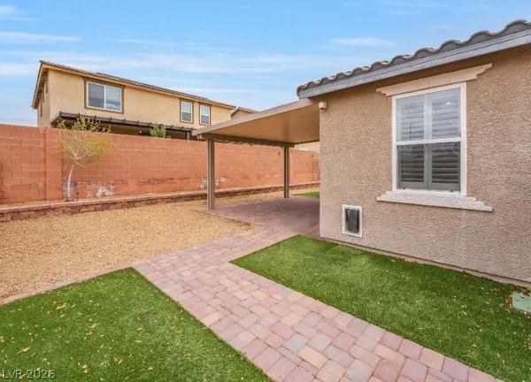 $2,100 | 3728 West Colton Avenue, North Las Vegas, NV 89032