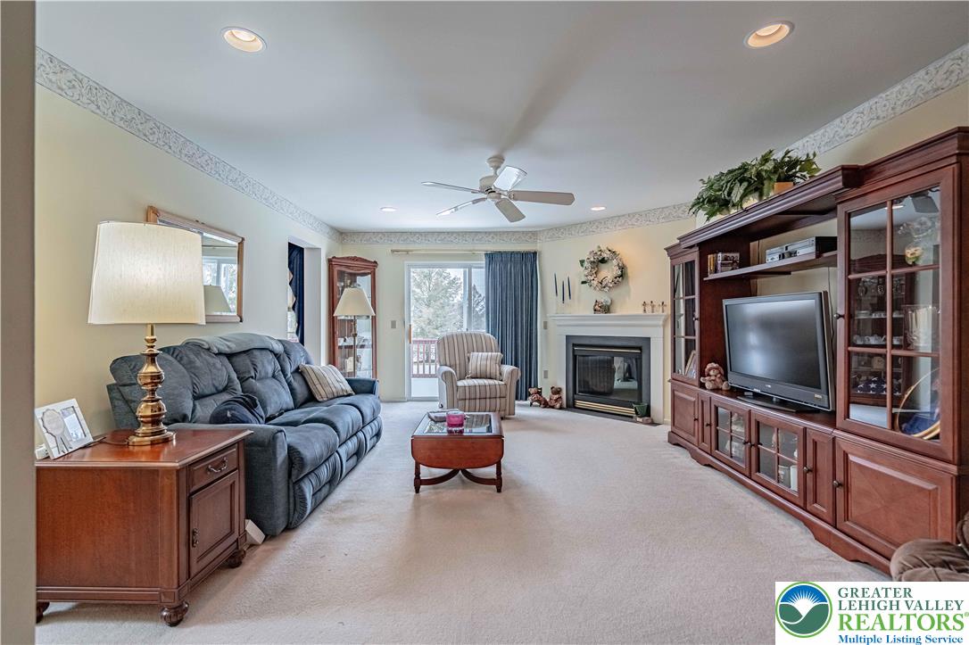 199 Park Ridge Drive Easton, PA 18040 - Photo 15 of 41