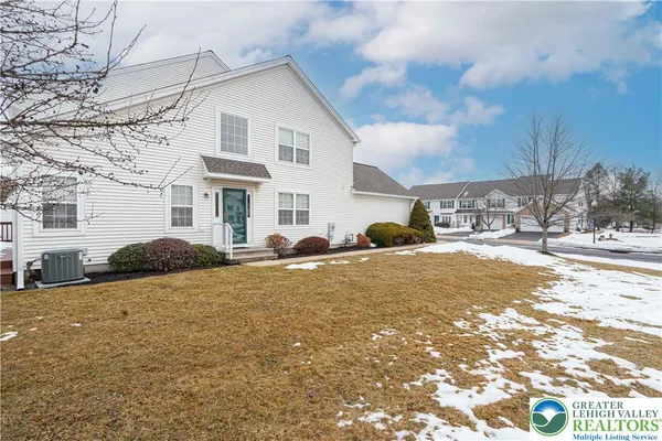 $430,000 | 199 Park Ridge Drive, Easton, PA 18040