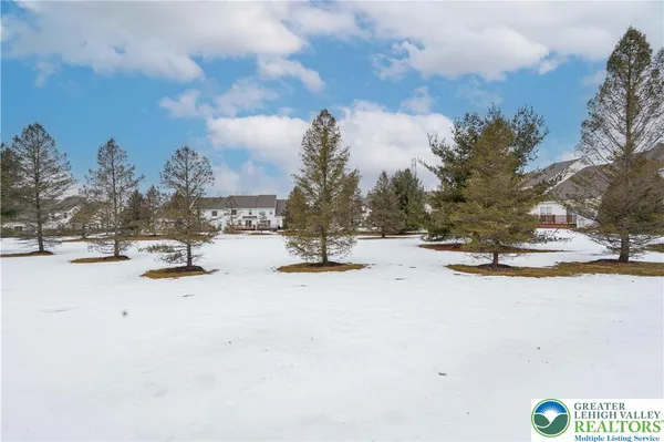 $430,000 | 199 Park Ridge Drive, Easton, PA 18040