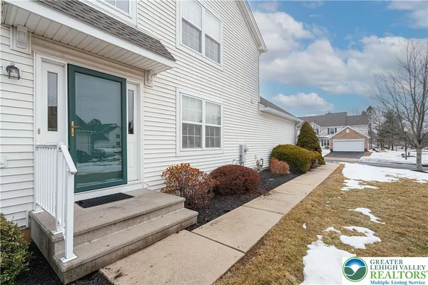 $430,000 | 199 Park Ridge Drive, Easton, PA 18040