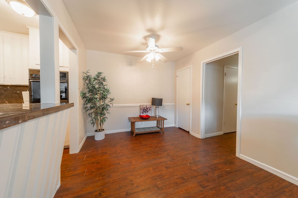 4723 Merwin Street Houston, TX 77027 - Photo 8 of 29