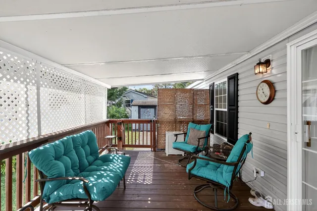 $120,000 | 4 South Drive, East Windsor, NJ 08520