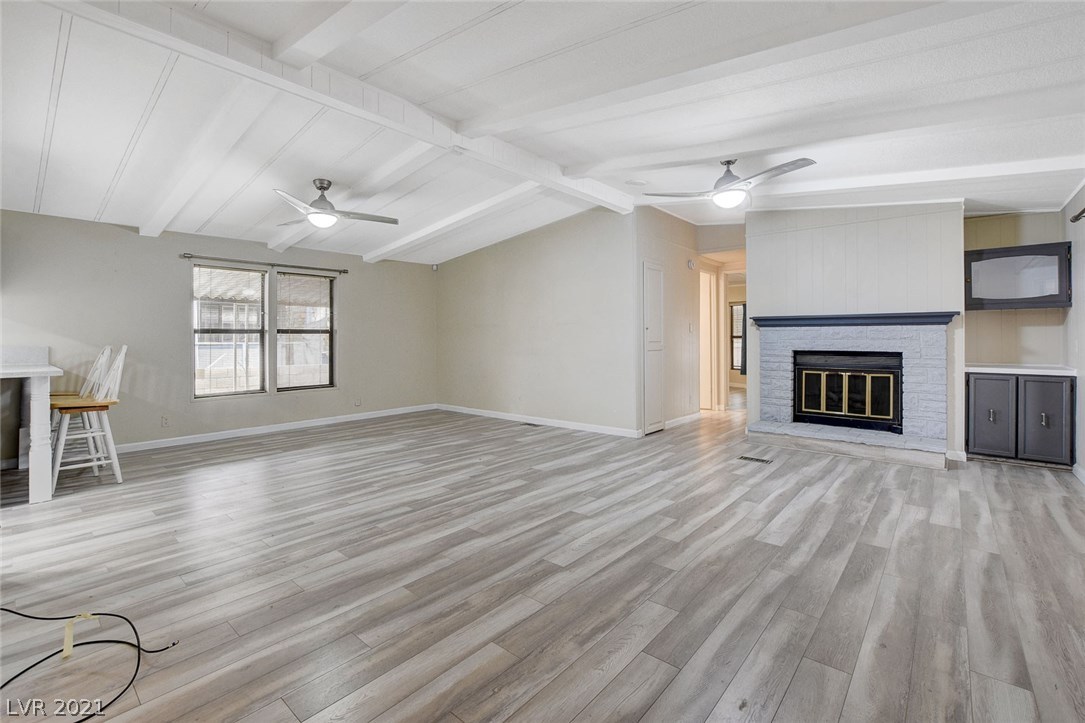 5458 Petaca Road Las Vegas, NV 89122 - Photo 3 of 29 Gallery Image 3