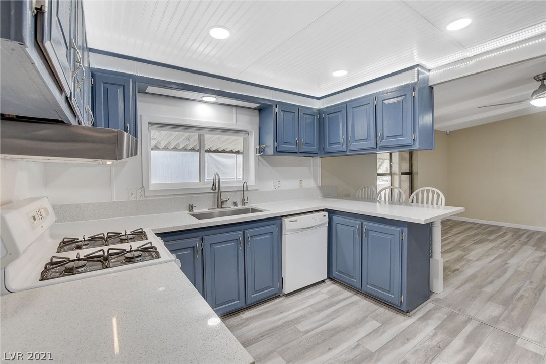 5458 Petaca Road Las Vegas, NV 89122 - Photo 8 of 29 Gallery Image 8