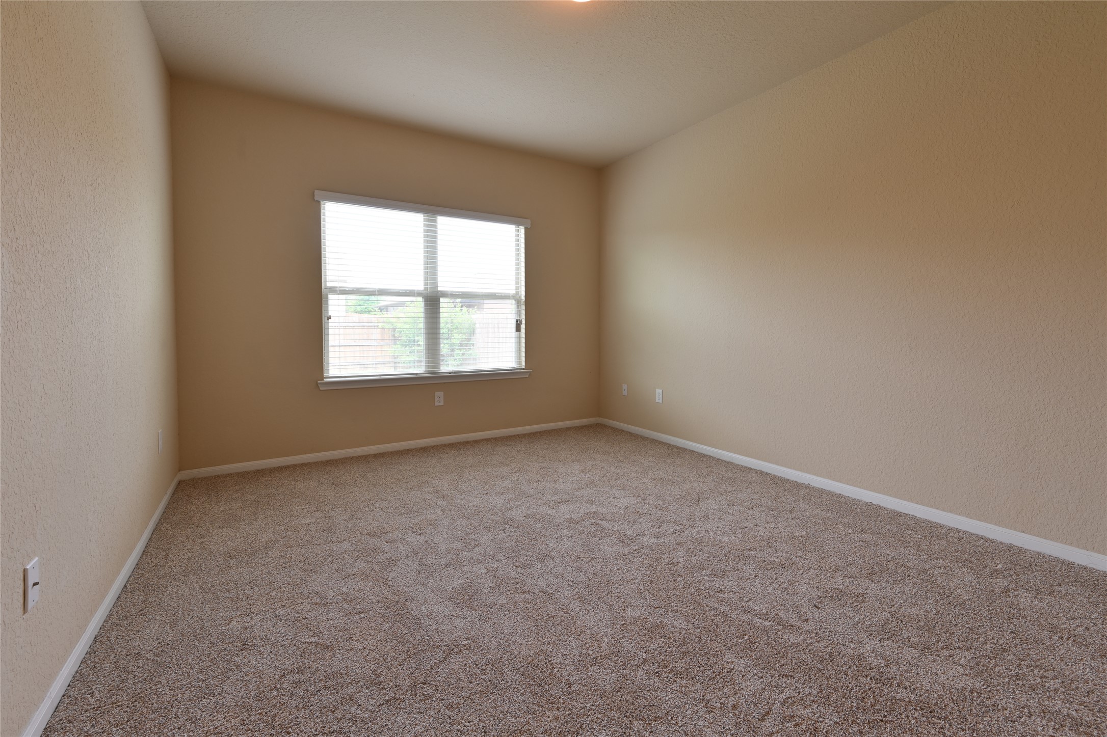 613 Pinnacle Drive Georgetown, TX 78626 - Photo 13 of 33