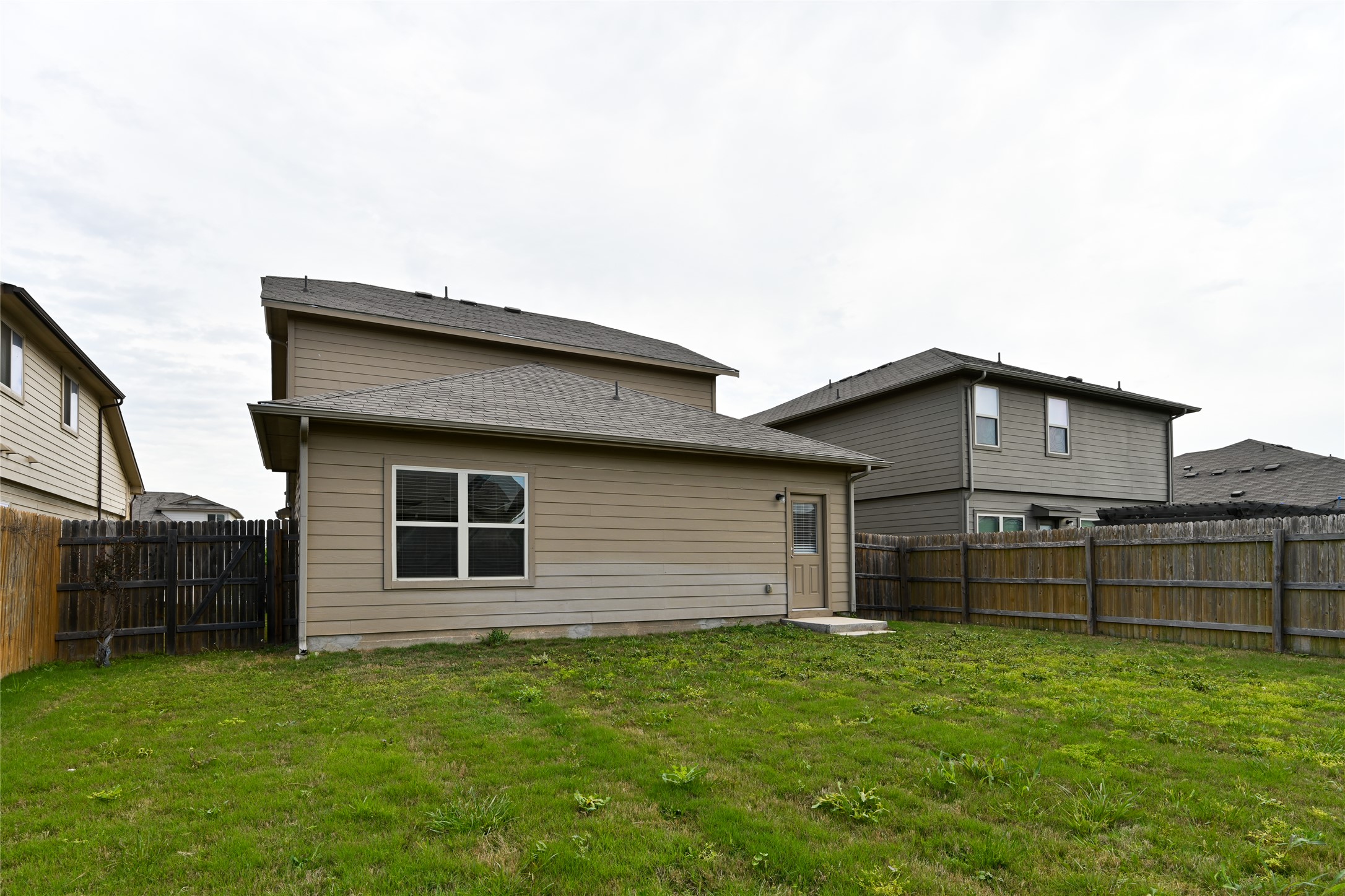 613 Pinnacle Drive Georgetown, TX 78626 - Photo 31 of 33