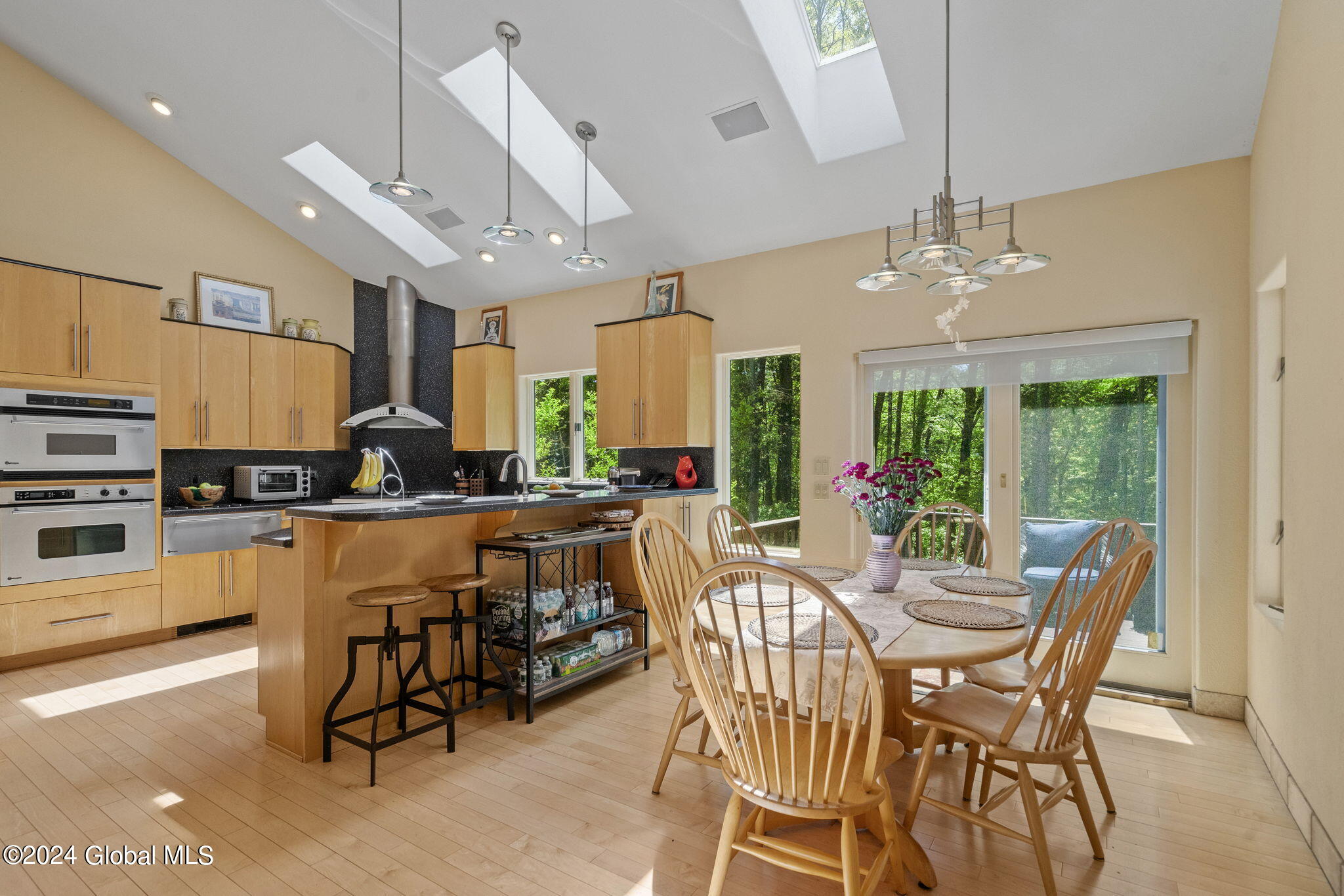 433 Ridgehill Road Schenectady, NY 12303 - Photo 14 of 65 18-web-or-mls-433-ridgehill-rd