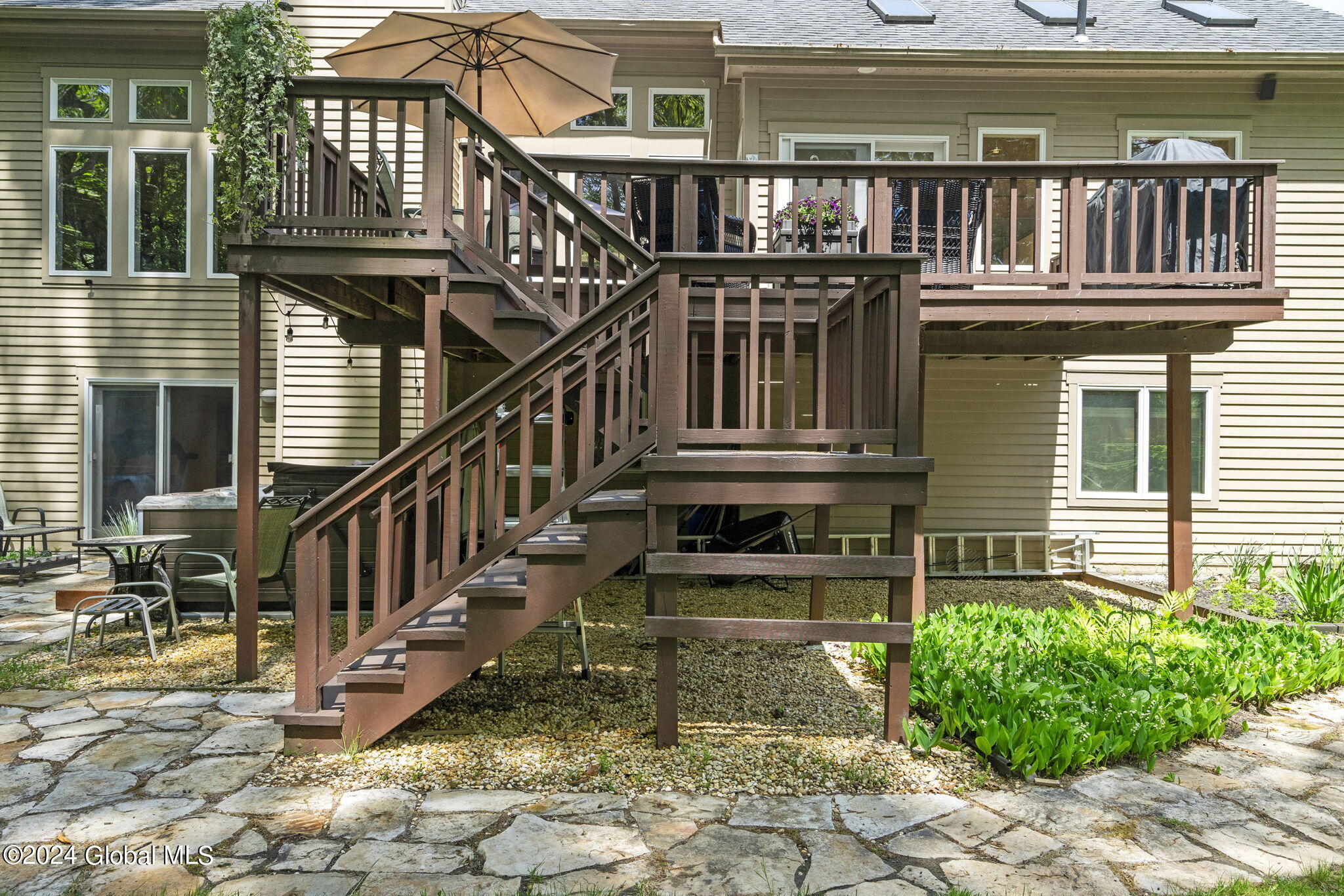 433 Ridgehill Road Schenectady, NY 12303 - Photo 54 of 65 13-web-or-mls-433-ridgehill-rd