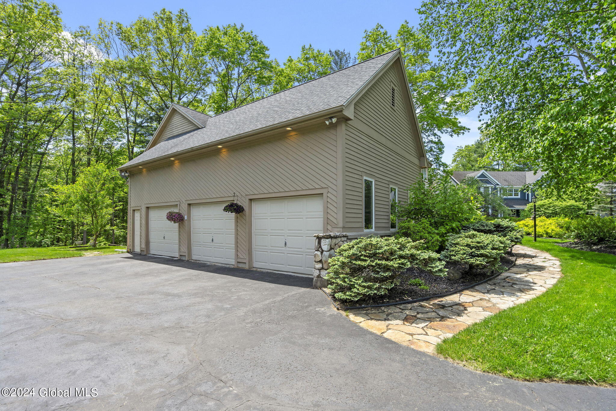 433 Ridgehill Road Schenectady, NY 12303 - Photo 60 of 65 93-web-or-mls-433-ridgehill-rd