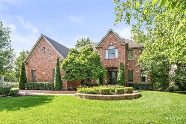 $1,075,000 | 4823 Sebastian Court, Naperville, IL 60564