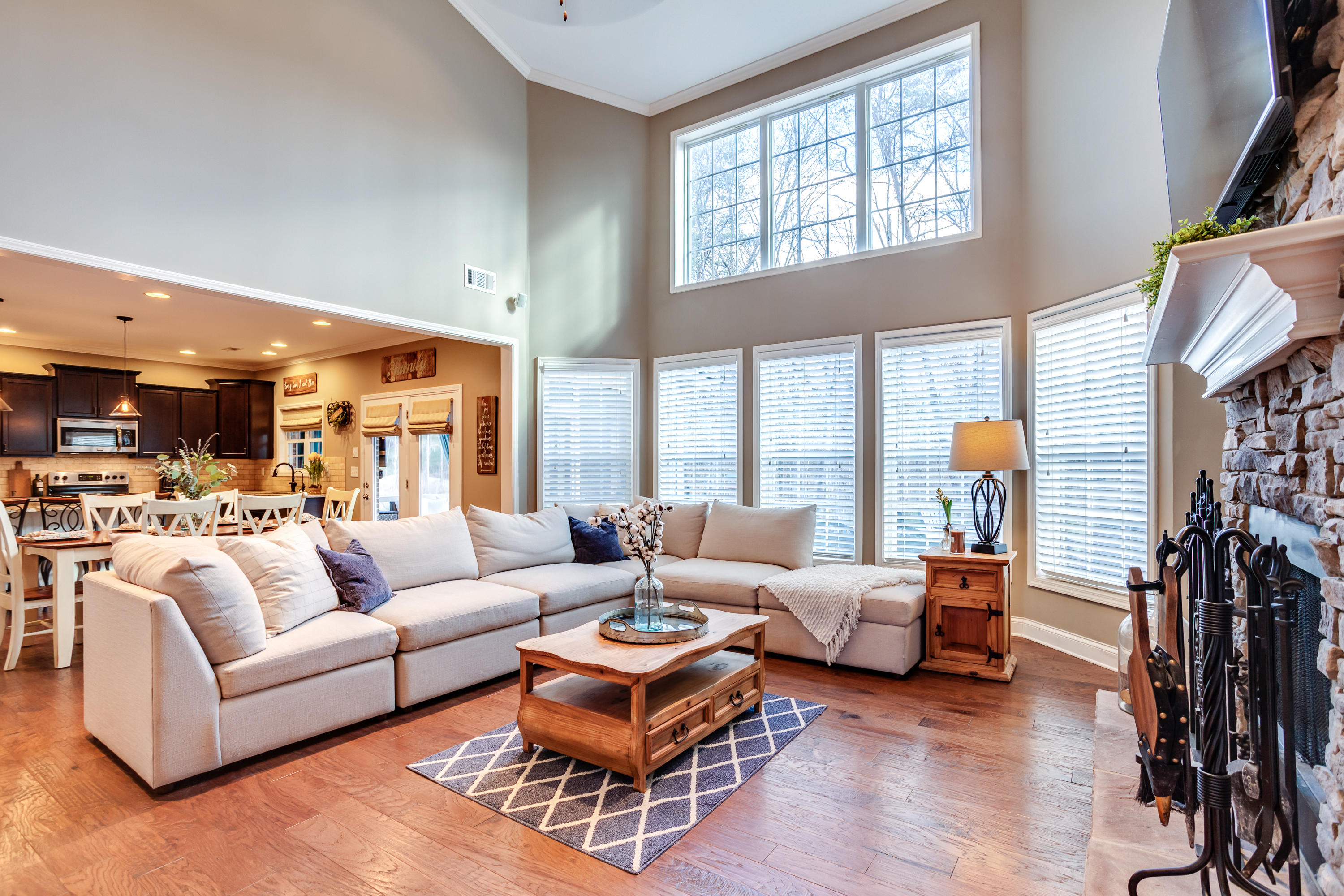 2017 Mystic Ridge Road Knoxville, TN 37922 - Photo 5 of 35 Two Story Great Room