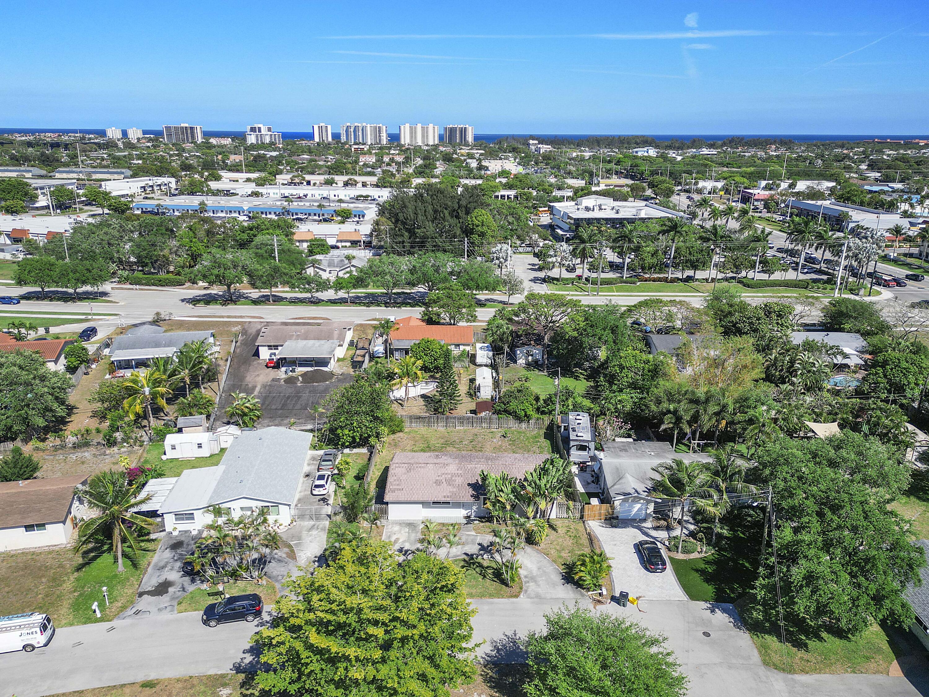 4064 Northwest 2nd Court Boca Raton, FL 33431 - Photo 5 of 57 4064 Nw 2nd Ct_004