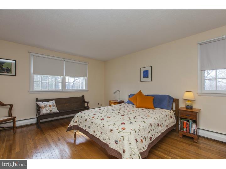 35 Lochatong Road Ewing, NJ 08628 - Photo 12 of 24