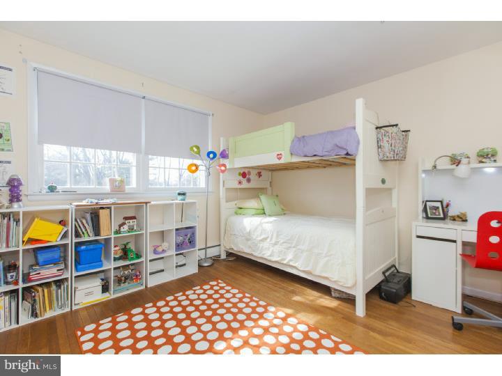 35 Lochatong Road Ewing, NJ 08628 - Photo 15 of 24