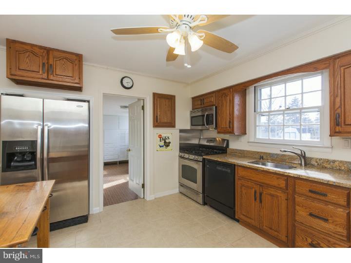 35 Lochatong Road Ewing, NJ 08628 - Photo 9 of 24