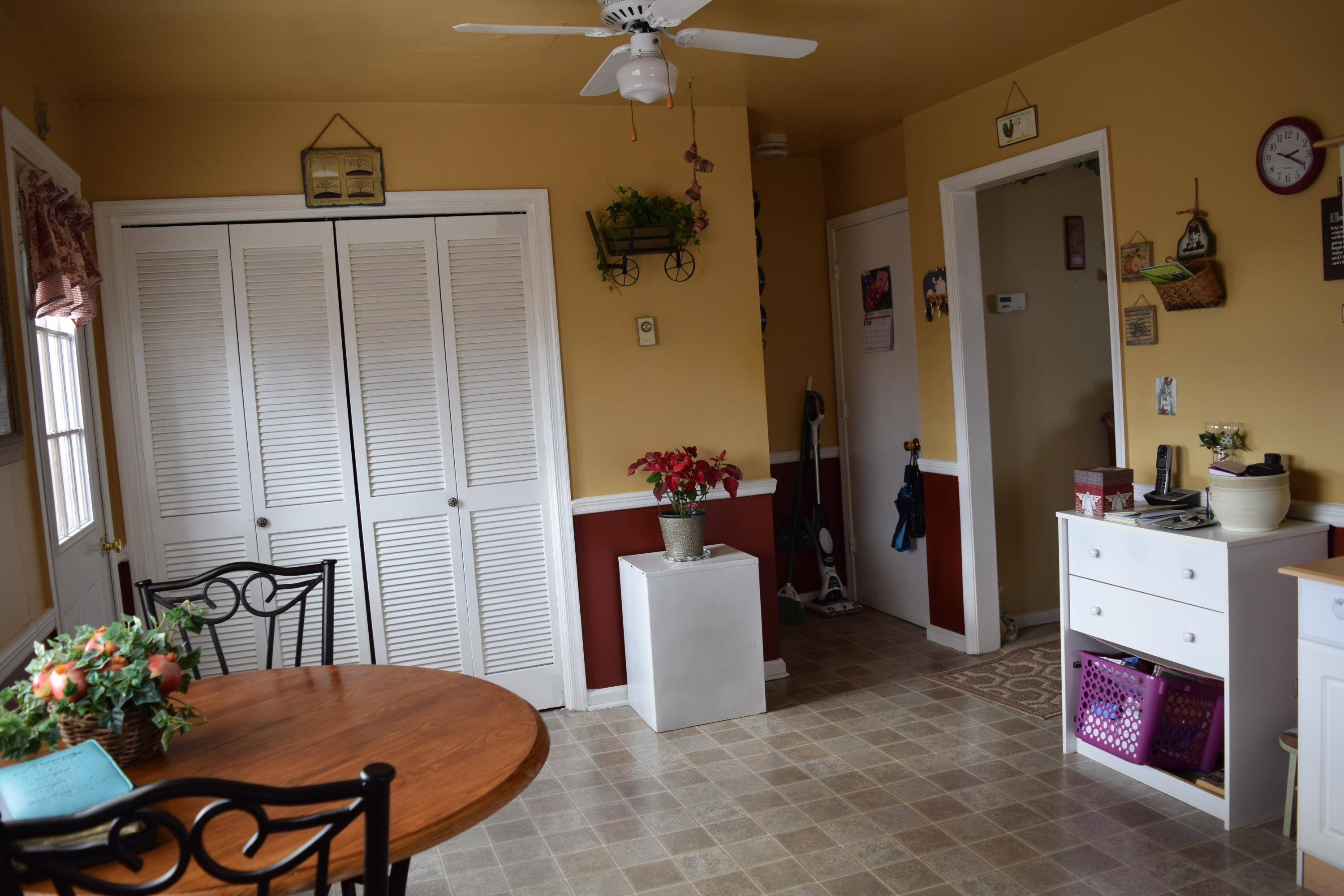 1718 Pomeroy Road Salem, VA 24153 - Photo 8 of 22 Kitchen