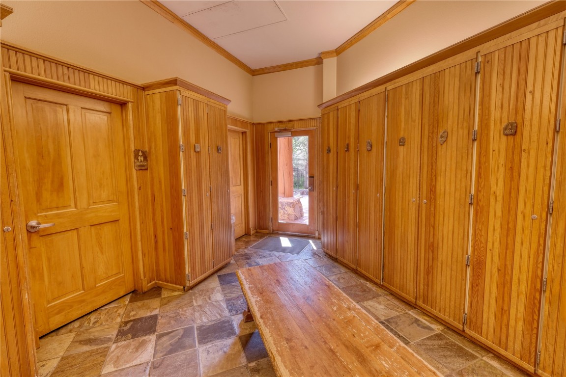 195 River Run Road, Unit 8013 Keystone, CO 80435 - Photo 29 of 38 Ski lockers
