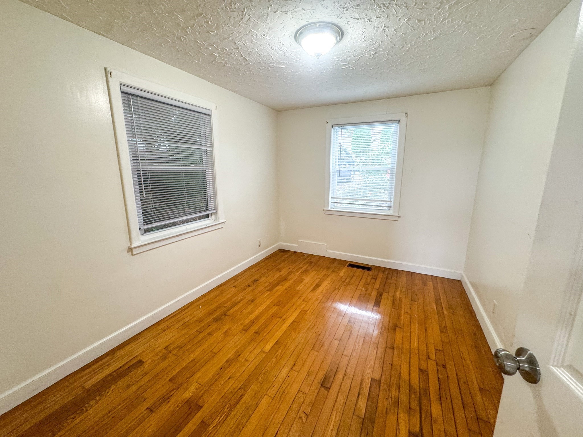 81 Brayton Road, Unit 1 Boston, MA 02135 - Photo 8 of 21 Gallery Image 8