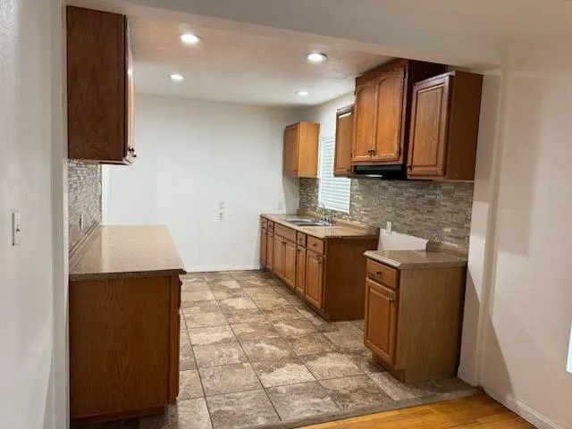 $409,995 | 5225 East Belmont Avenue, Fresno, CA 93727