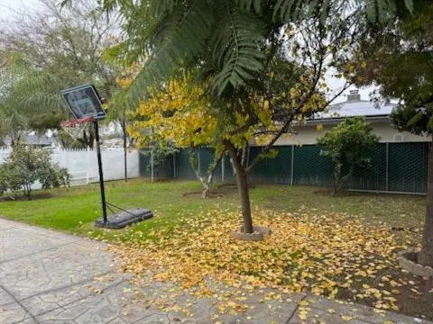 $409,995 | 5225 East Belmont Avenue, Fresno, CA 93727