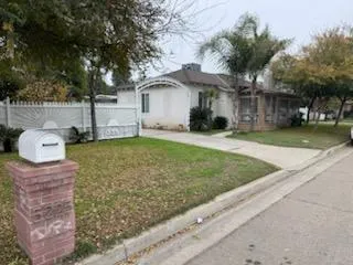 $409,995 | 5225 East Belmont Avenue, Fresno, CA 93727