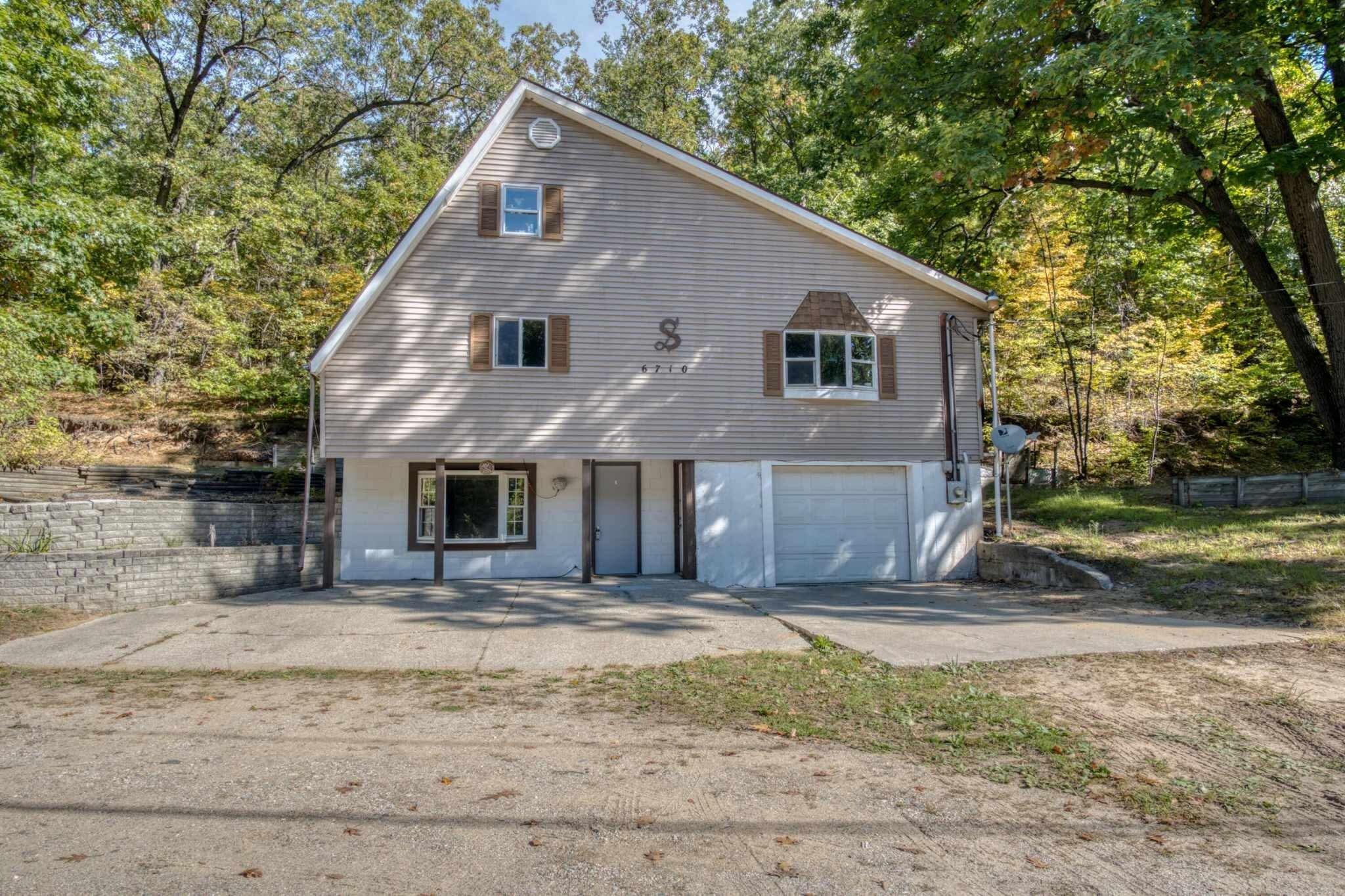 6710 Schmeid Road Lakeview, MI 48850 - Photo 1 of 15 1120360da22053aa7b26eb338d31a7e4