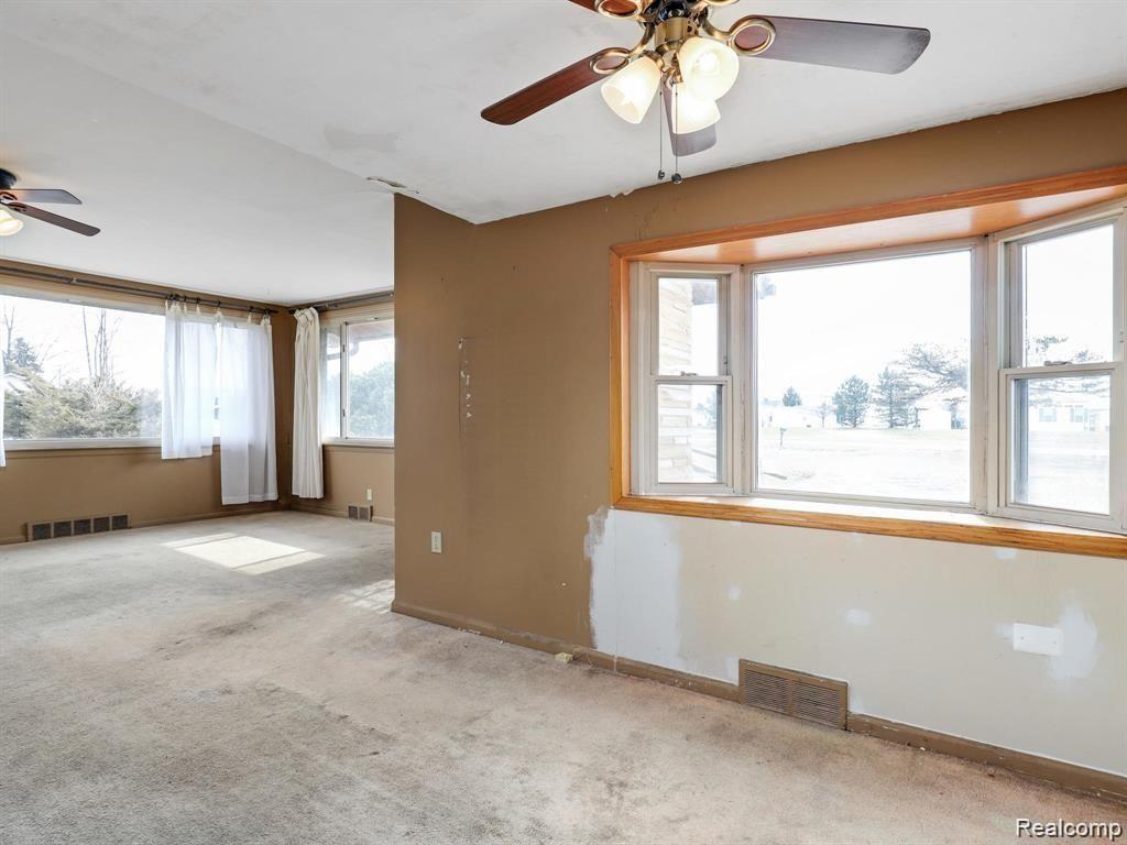38540 Beverly Road Romulus, MI 48174 - Photo 9 of 27 Beverly 7.jpeg