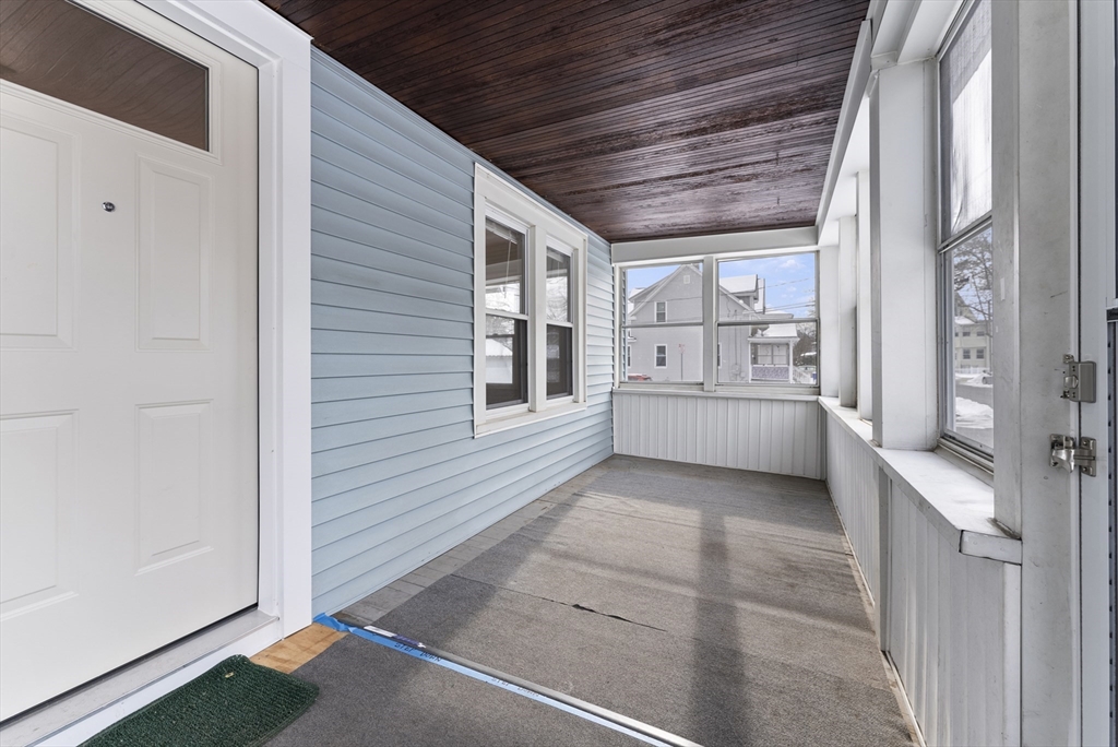 65 Edgemont Street Springfield, MA 01109 - Photo 7 of 35