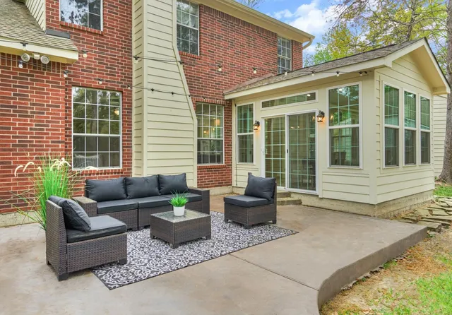 $3,700 | 47 Firethorn Place, The Woodlands, TX 77382