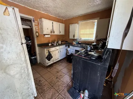 $130,000 | 7217 Cowart Street, Houston, TX 77020
