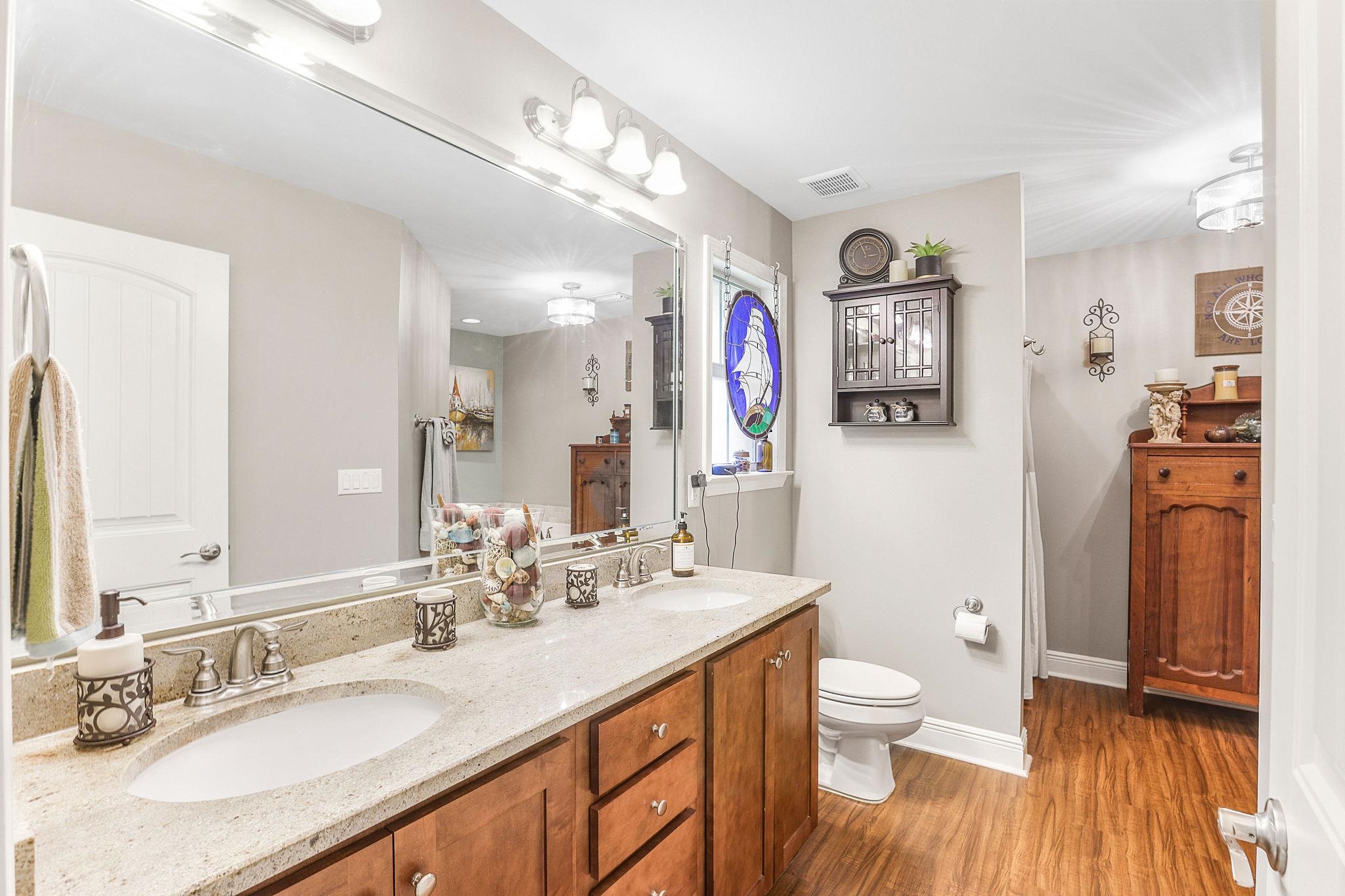 511 Charing Cross Street Fairhope, AL 36532 - Photo 9 of 19