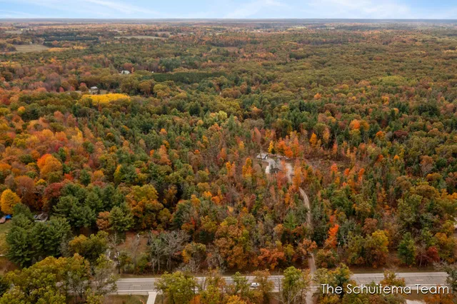 $460,000 | 8232 Holton Road, Holton, MI 49425