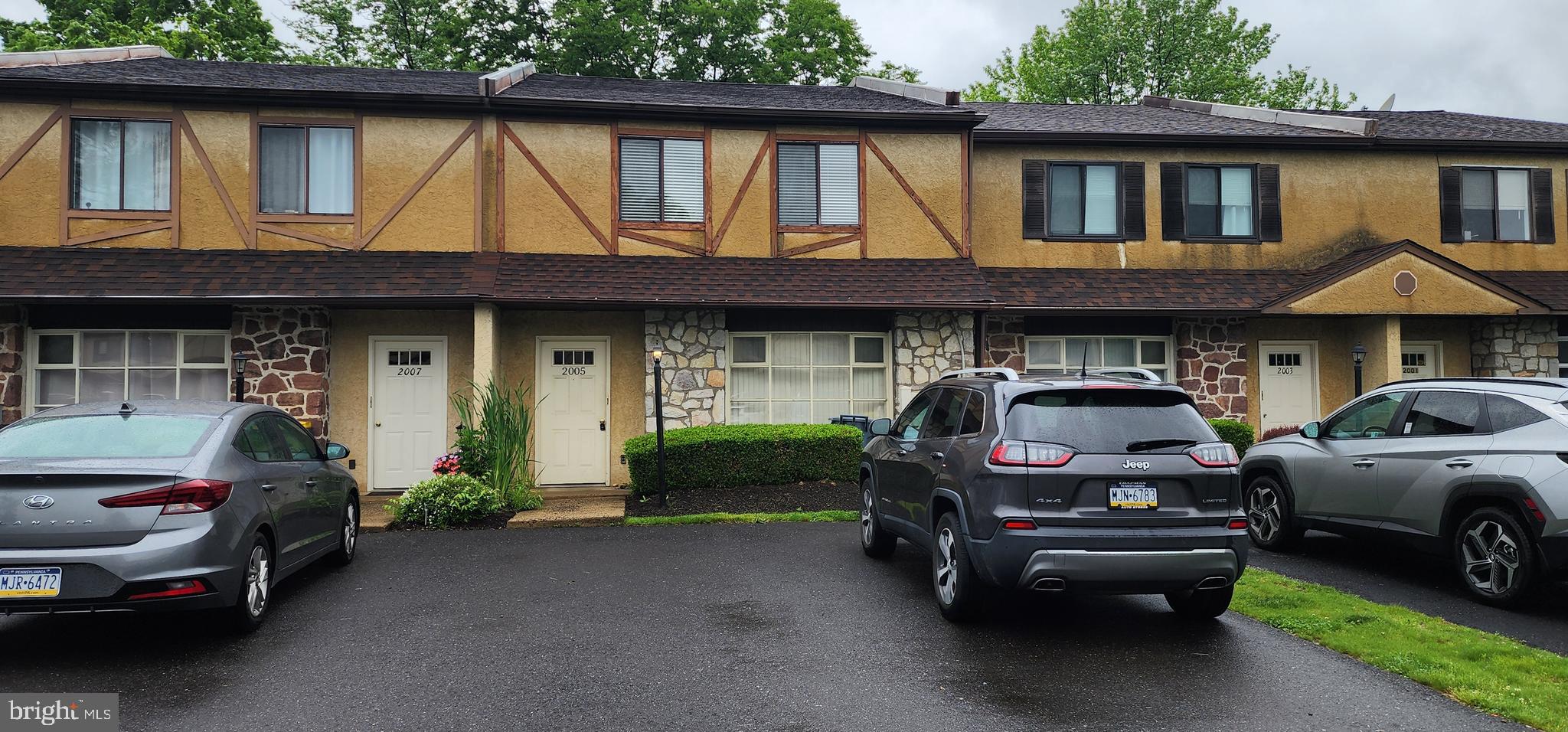 2005 Jason Drive, Unit B Huntingdon Valley, PA 19006 - Photo 1 of 19