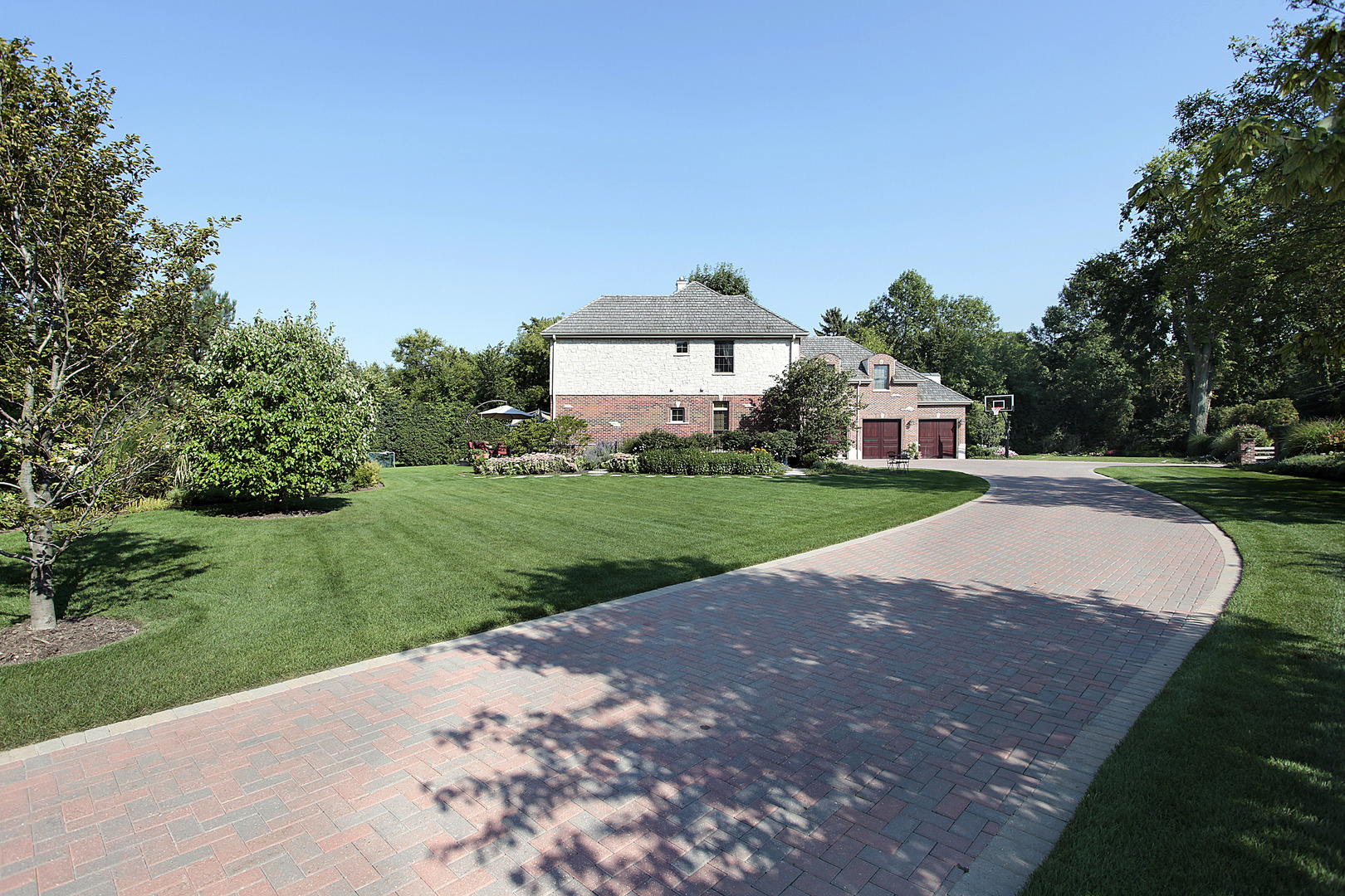1085 Green Bay Road Glencoe, IL 60022 - Photo 20 of 24 a view of a house with a yard