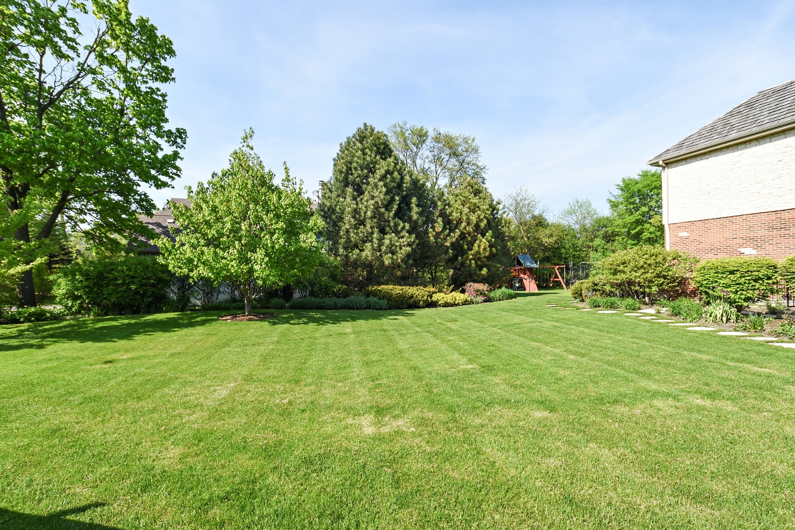 1085 Green Bay Road Glencoe, IL 60022 - Photo 22 of 24 a view of a field of grass and trees