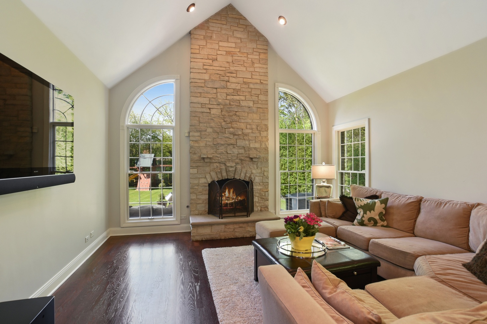 1085 Green Bay Road Glencoe, IL 60022 - Photo 6 of 24 a living room with furniture and a fireplace