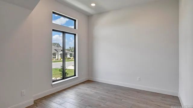 $789,900 | 187 Gather Street, Castroville, TX 78009