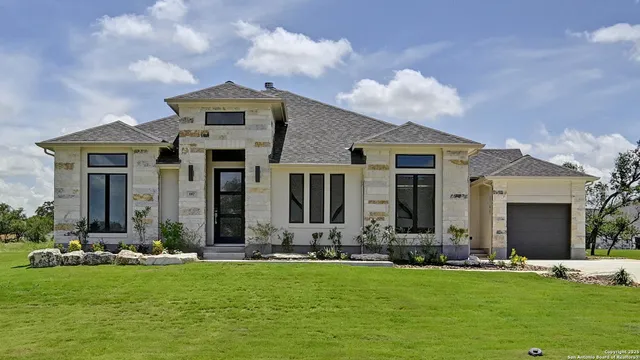 $789,900 | 187 Gather Street, Castroville, TX 78009