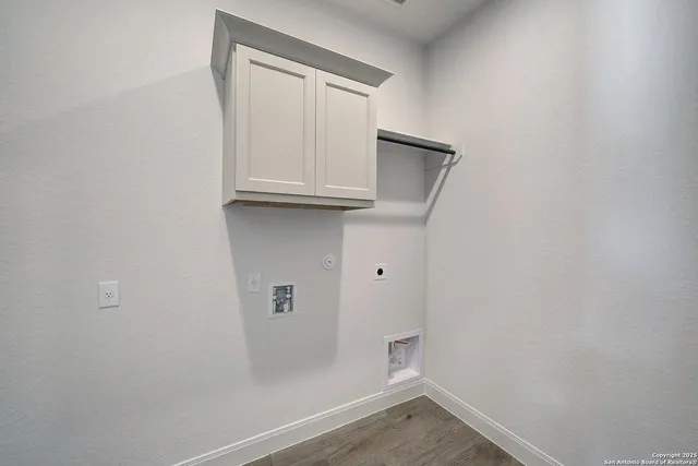 $789,900 | 187 Gather Street, Castroville, TX 78009