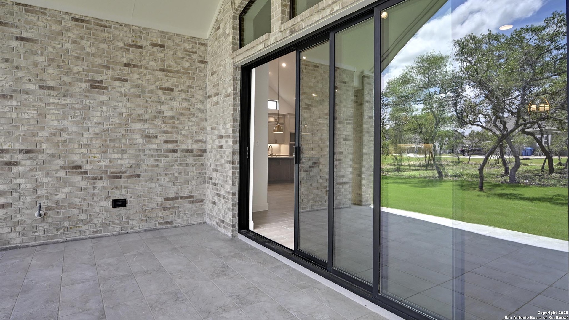 187 Gather Street Castroville, TX 78009 - Photo 24 of 31