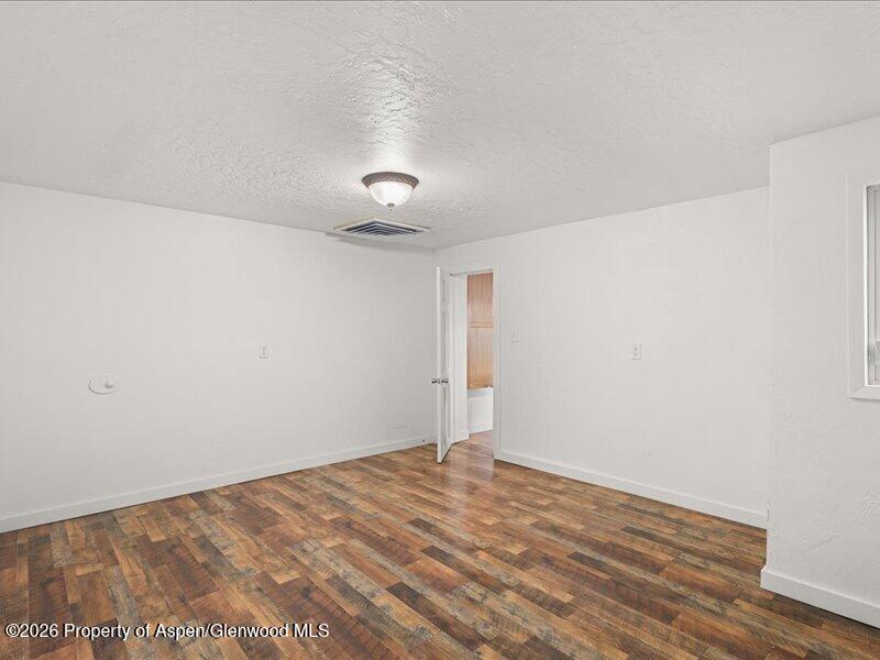 646 Railroad Avenue Rifle, CO 81650 - Photo 27 of 30 18-616RailroadAve_260915_22