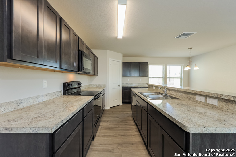 5106 Blue Ranch San Antonio, TX 78222 - Photo 3 of 16