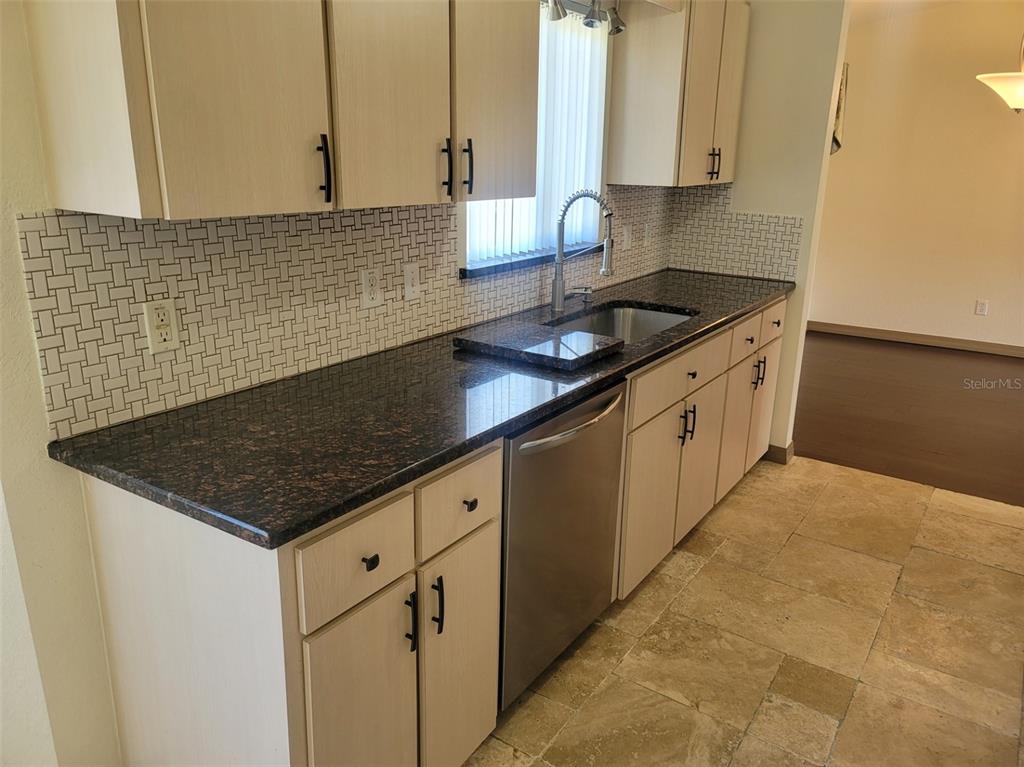 10202 Southwest 61st Terrace Road Ocala, FL 34476 - Photo 11 of 24