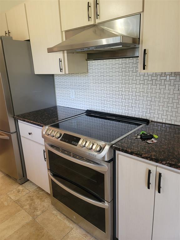 10202 Southwest 61st Terrace Road Ocala, FL 34476 - Photo 10 of 24