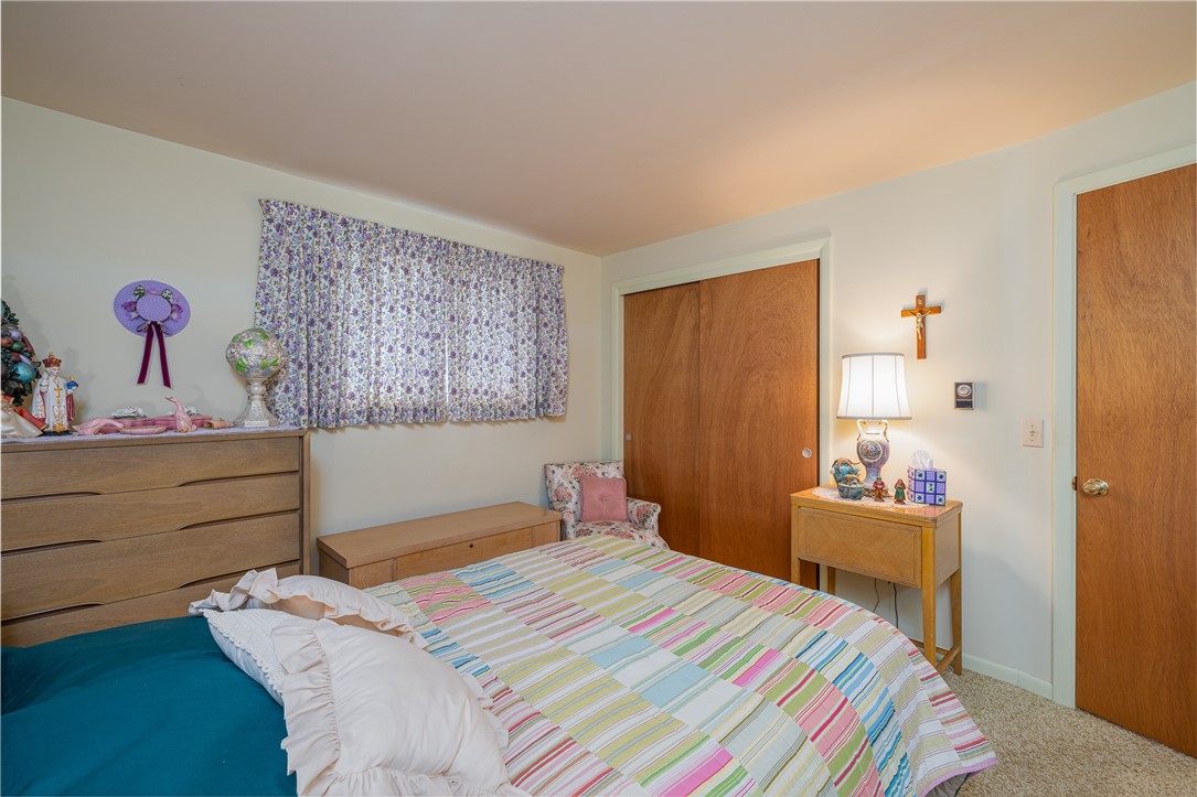 12 Lighthouse Road Parma, NY 14468 - Photo 15 of 49 2nd bedroom