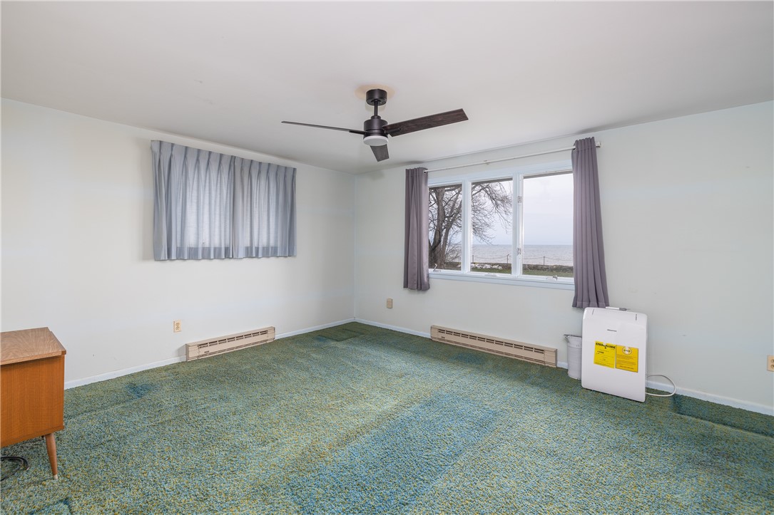 12 Lighthouse Road Parma, NY 14468 - Photo 19 of 49 Primary bedroom