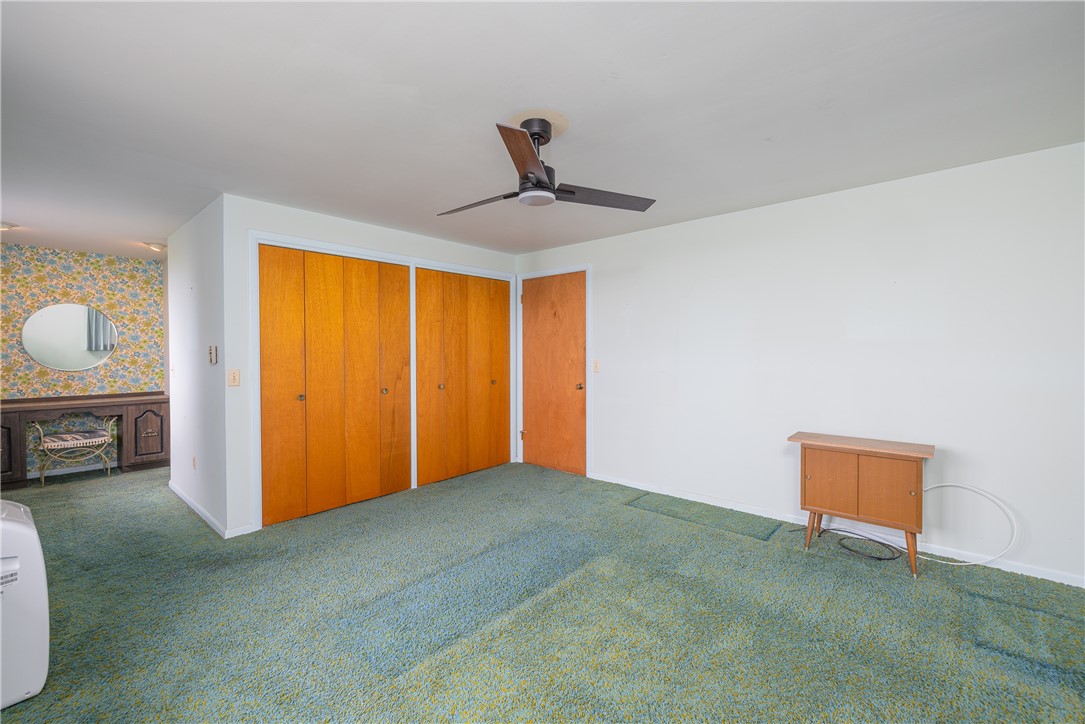 12 Lighthouse Road Parma, NY 14468 - Photo 20 of 49 Double closets