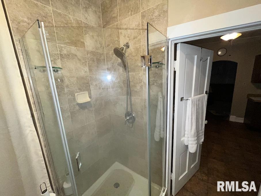 2002 West 4th Street, Unit A Davenport, IA 52802 - Photo 17 of 25